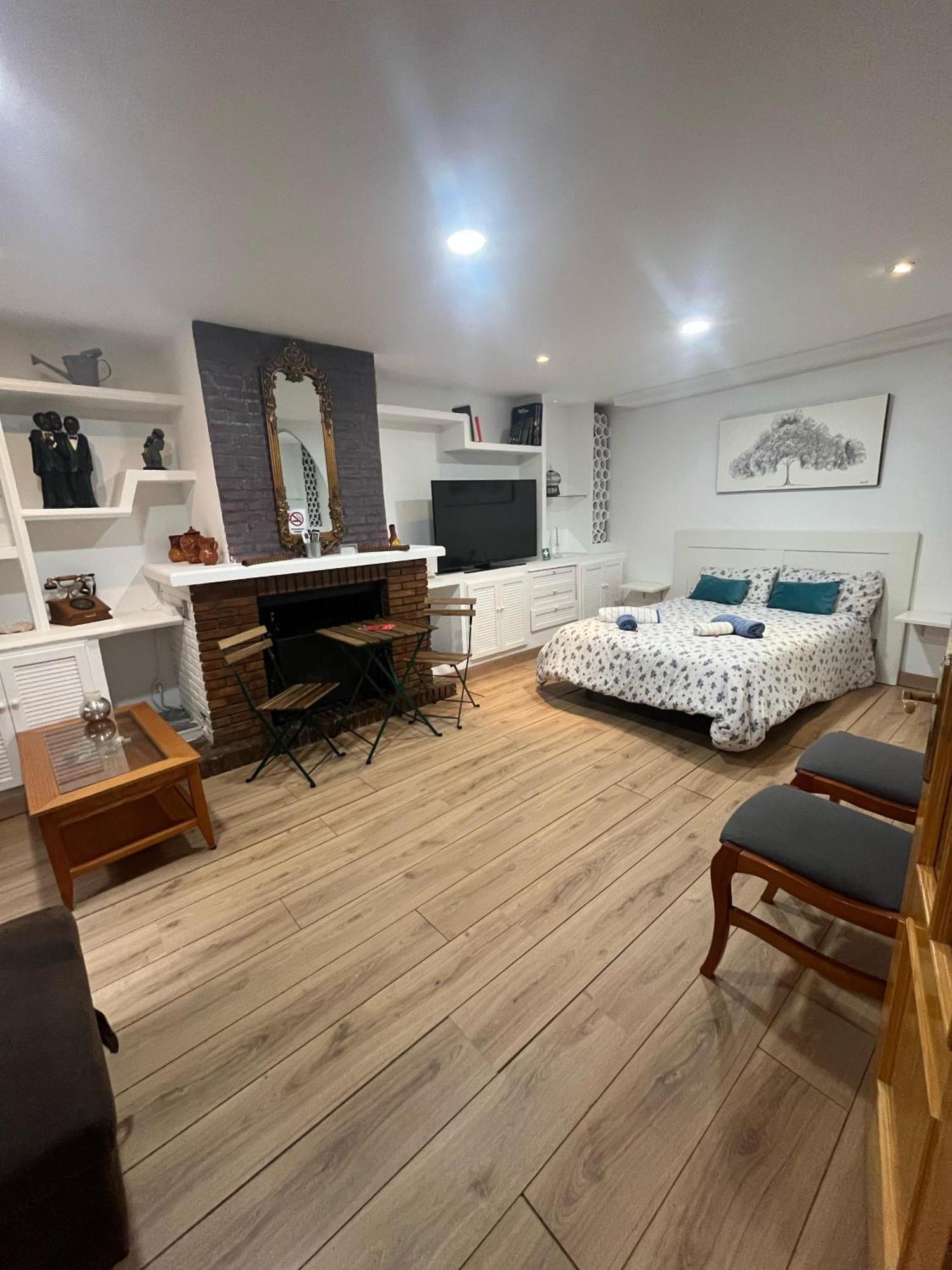 Appartement Rosan à Málaga Extérieur photo